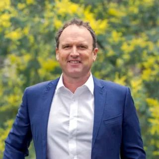 Luke Dixon - Real Estate Agent