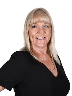 Wendy Longuet - Real Estate Agent