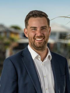 Will Van den Dungen - Real Estate Agent
