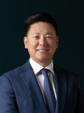 William Chen - Real Estate Agent From - Marshall White - Stonnington