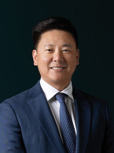 William Chen - Real Estate Agent at Marshall White - Stonnington