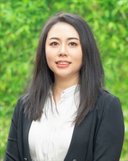 Winnie Wang - Real Estate Agent