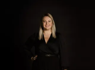 Laura McKay - Real Estate Agent