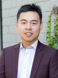 Xin  Li - Real Estate Agent