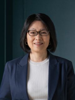 Yan Dosen - Real Estate Agent