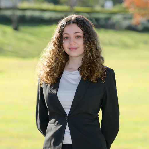 Yasrah Dokmak - Real Estate Agent at Ray White United Group