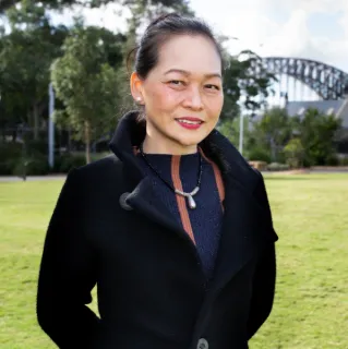 Ying Ying Xu - Real Estate Agent