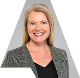 Laura van der Laan - Real Estate Agent