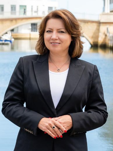 Yuliia Manko - Real Estate Agent at Ray White - Mandurah