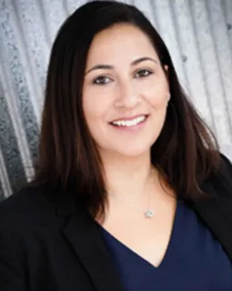 Yvonne Tseros - Real Estate Agent