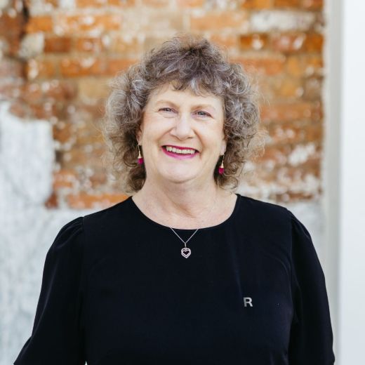Yvonne Wood - Real Estate Agent at Roberts Real Estate - Launceston