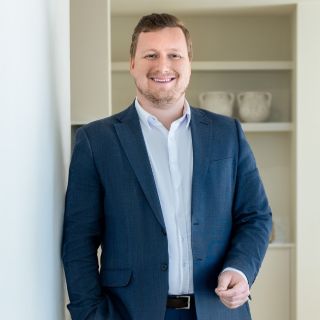 Zac Jeric - Real Estate Agent