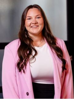 Zali Robertson - Real Estate Agent