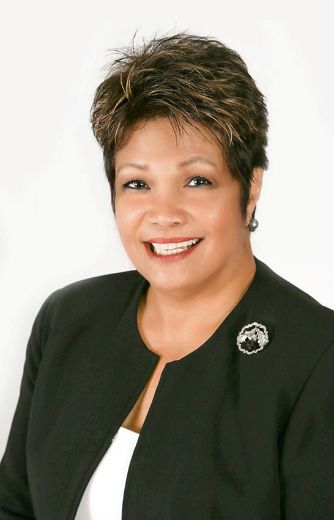 Zen Hartree - Real Estate Agent at Robin Hood Real Estate - RLA (274962)